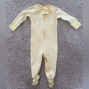 Hanna Andersson Yellow Striped One Piece pajamas Size 3-6 months